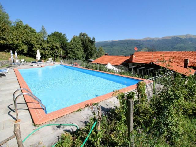 Bel Complesso Agrituristico Sito In Un'oasi Di Pace Ed Assol. 900m² San Marcello Pistoiese