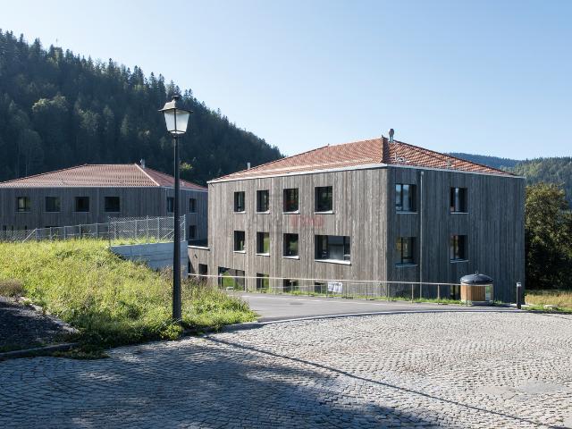Bel Air Residence in Les Brenets – Wohnungen mit Rahmen