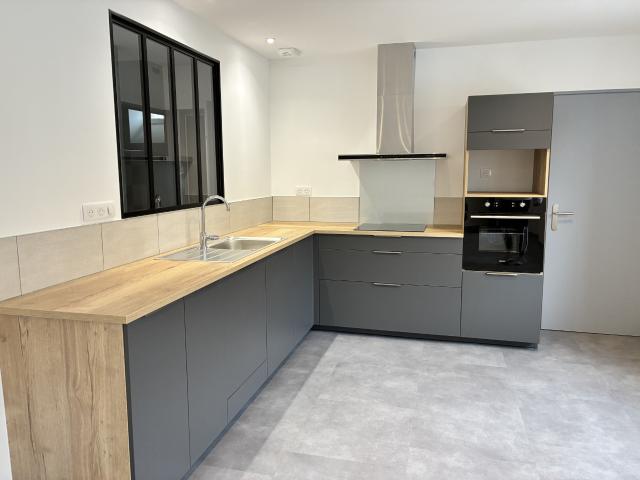 Bel appartement 3 chambres rénové à neuf centre de Langogne