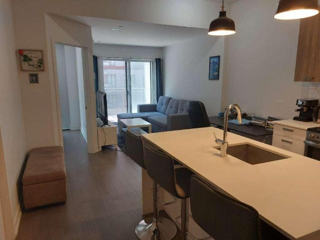 Bel appartement 3½, meublé à louer 1600$/mois