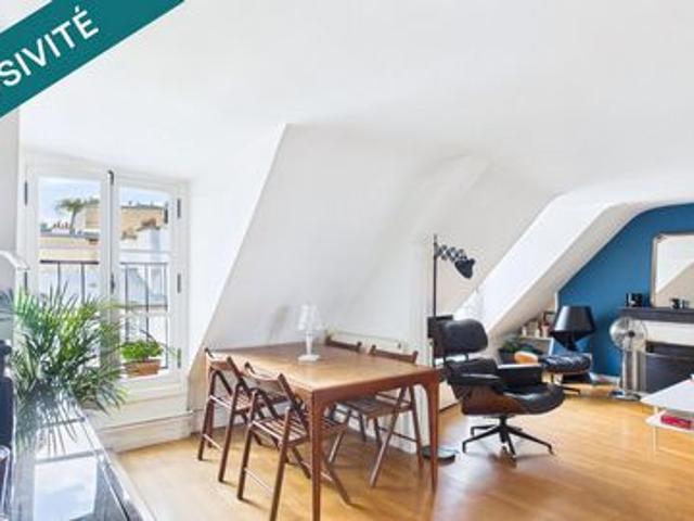 Bel appartement avec 4 balconnets 6e ascenseur