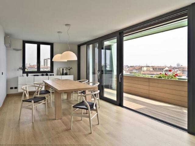 Bel appartement 3 pièces avec BALCON et place de PARKING sécurisée en sous sol !