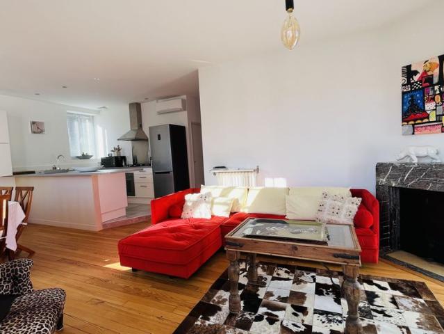Bel appartement 3 Pièces meublé 83 m2 Balcon garage