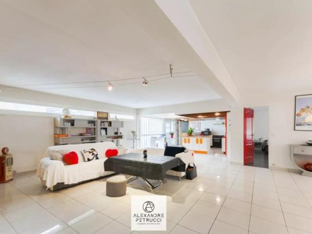 Bel appartement 123 m2