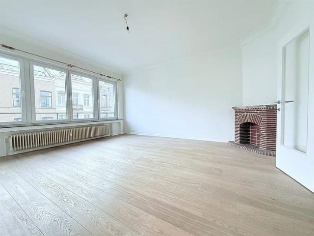 Bel appartement 1ch TOP SITUATION !