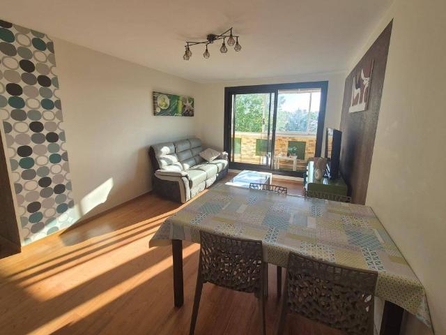 BEL APPARTEMENT 4 PIECES !
