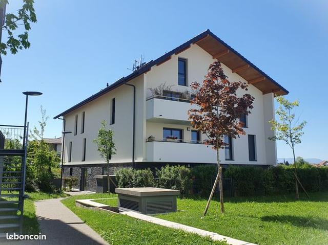 Bel appartement 4 pièces en Duplex + Stationnements privatifs