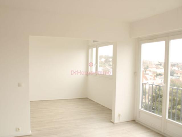 Bel appartement 4 pièces – Résidence sécurisée avec gardien