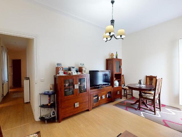 Bel appartement, calme avec un extérieur 45m² Paris 14ème
