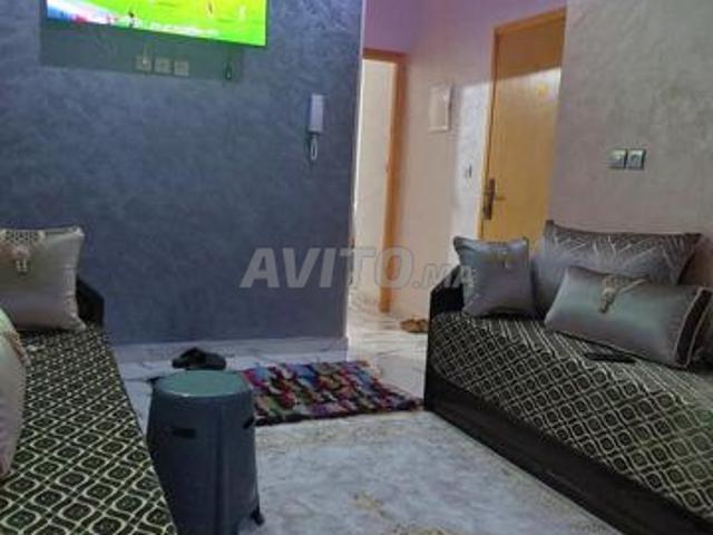 Bel appartement à vendre, résidence moyenne composée de 8 habitants