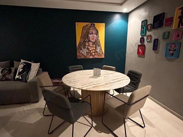BEL appartement à louer VIDE à CFC