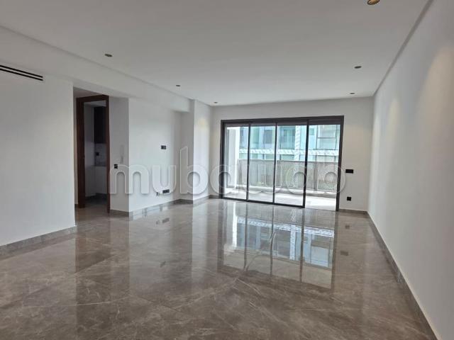 Bel appartement à louer à CFC