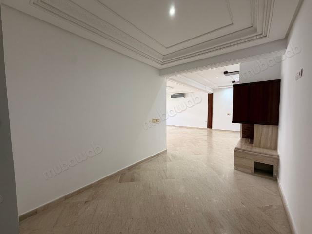 Bel appartement à louer nejma à tanger