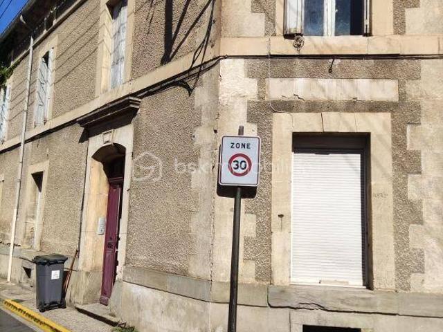 Bel appartement ancien à renover
