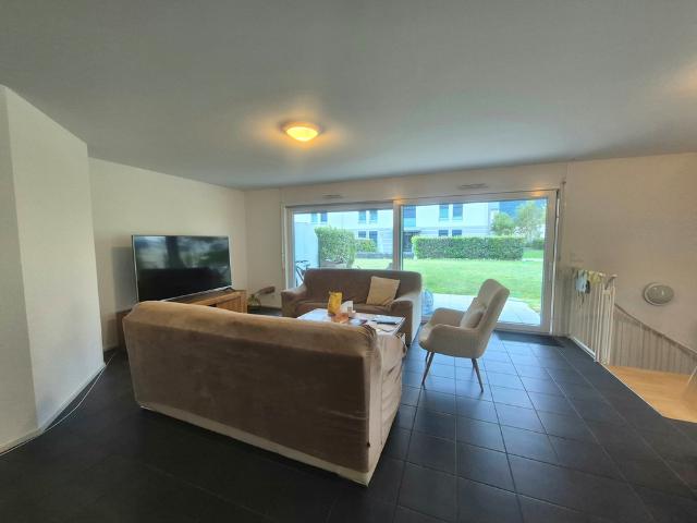 BEL APPARTEMENT AU REZ AVEC TERRASSE