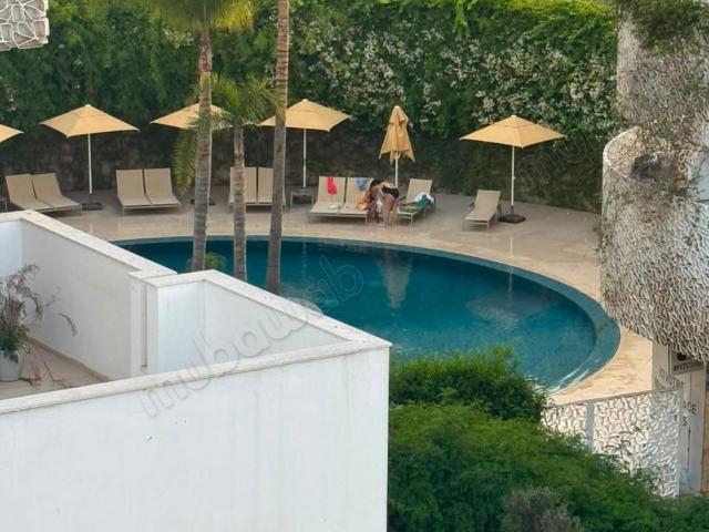Bel appartement avec ROOFTOP à louer CFC