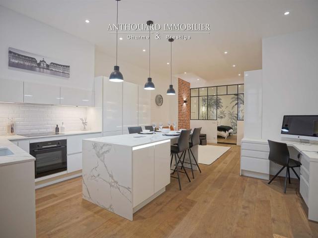 Bel appartement dans le triangle d'or 50m² Bordeaux
