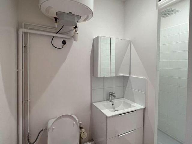 Bel appartement deux pièces rénové