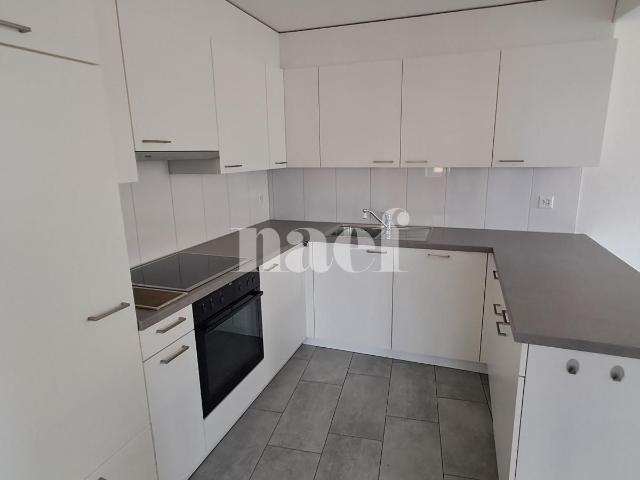 Bel appartement de 3,5 pièces au 4ème étage avec.