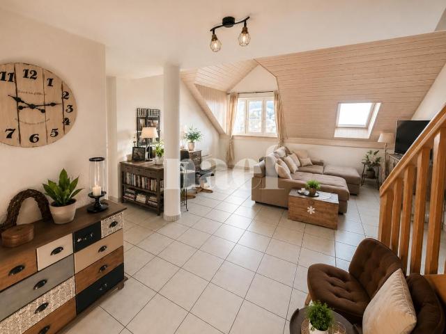 Bel appartement de 3.5 pièces en duplex d'env. 103m2.
