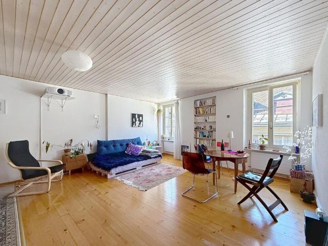Bel appartement de 2 pièces au 4ème étage