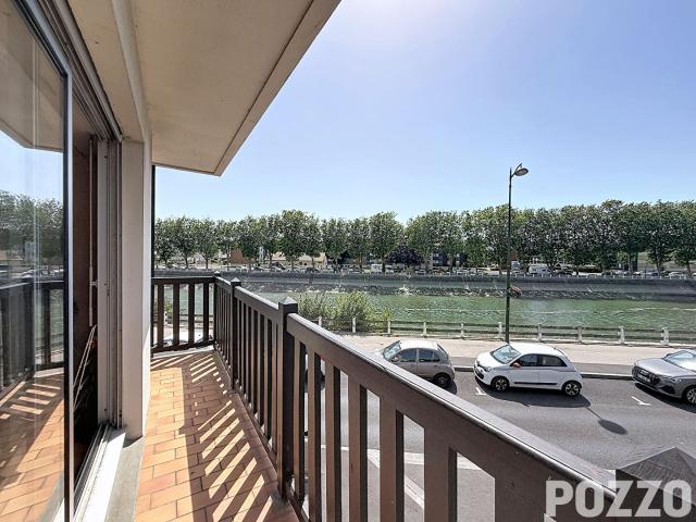 Bel appartement de 43m2 avec vue sur la Touques à Trouville sur Mer