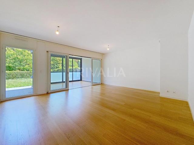 Bel appartement de 4.5 pièces au rez de chaussée avec jardin