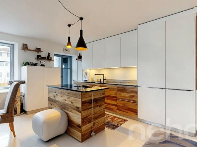 Bel appartement de 5 pièces de 97 m² dans le centre de La Plaine