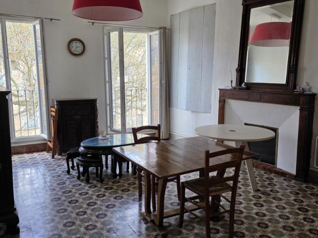 BEL APPARTEMENT DE 65 M²