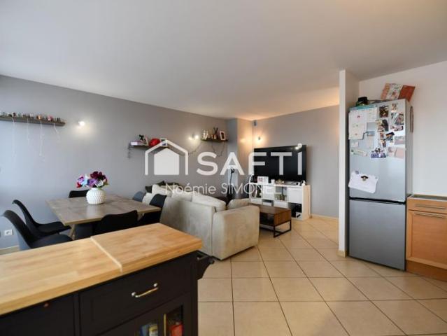 Bel appartement de trois pièces!