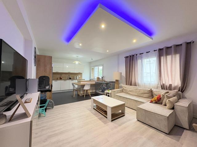 Bel appartement de type F4 récemment rénové en centre ville