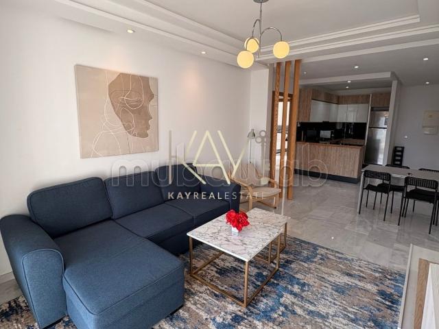 Bel appartement en location à De La Plage. Surface totale 85 m². Ascenseur et terrasse