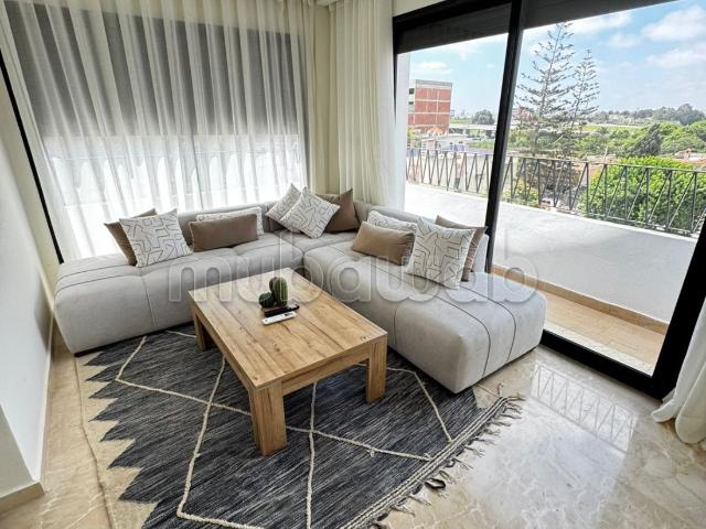 Bel appartement en location à Oasis. 1 belle chambre. Bien meublé