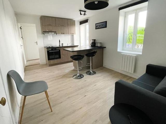 Bel appartement en location de 32.53m², situé place des carmes à Rouen, 636€ charges comprises