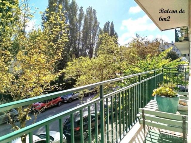 BEL APPARTEMENT IDEALEMENT SITUE