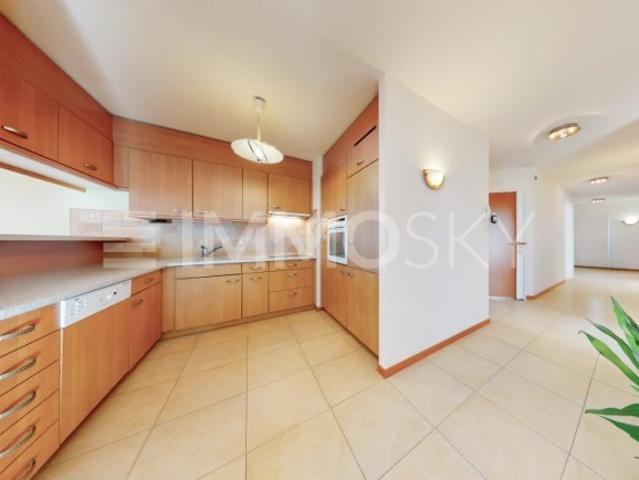Bel appartement lumineux 3.5 avec balcon à Cossonay