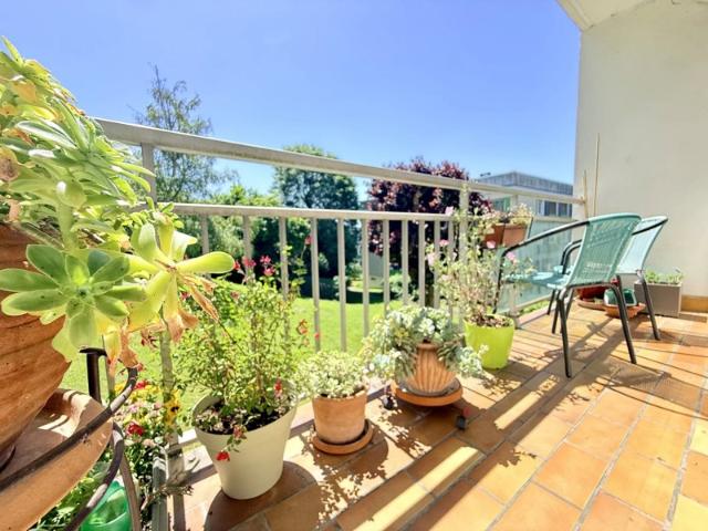 Bel appartement lumineux avec balcon à Rouen