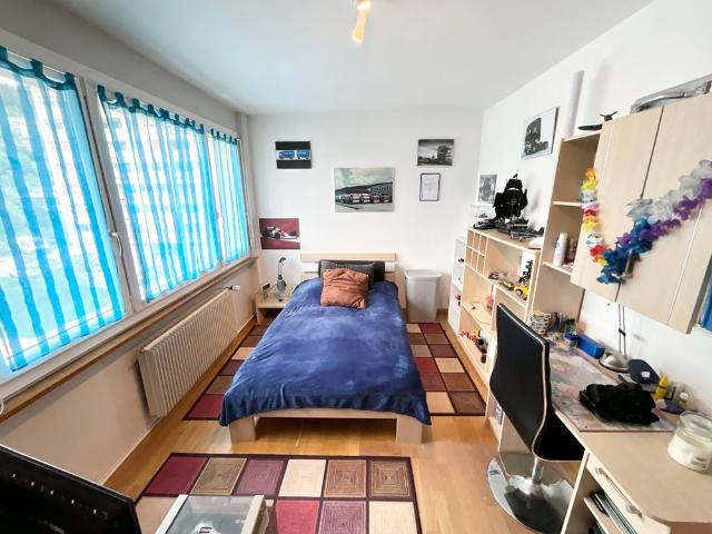 Bel appartement lumineux de 3,5 pièces avec balcon