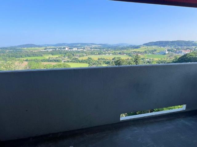 Bel appartement lumineux de 2 1/2 pièces | dreamo. Ch