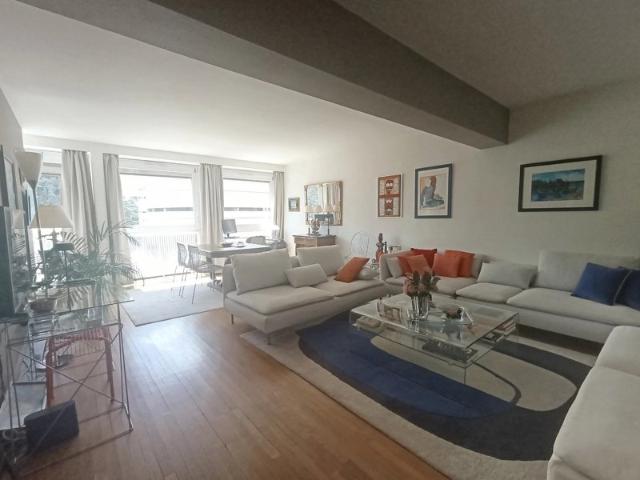 Bel appartement lumineux de 96 m² à BELLEVUE