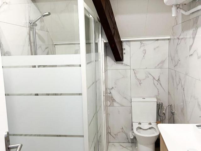 Bel appartement neuf à louer proche RER B & T1