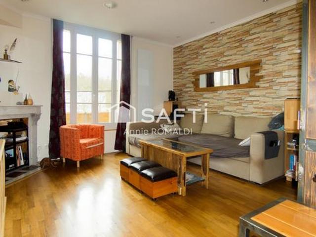 BEL APPARTEMENT QUARTIER EMY LES PRES