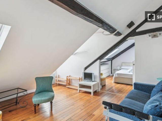 Bel appartement T2 à louer à Paris, France