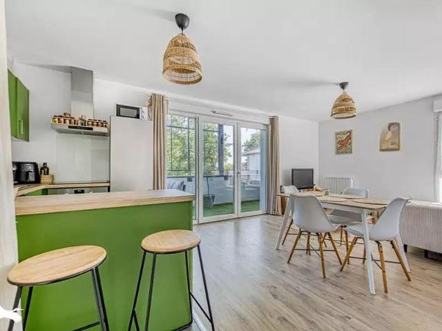 Bel appartement T2 bis avec ascenseur