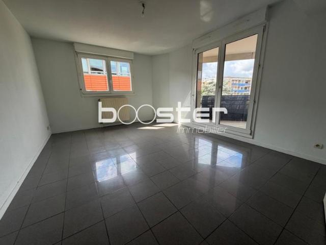 Bel appartement T2 lumineux avec terrasse et double parking ai pied du métro Canal de Midi