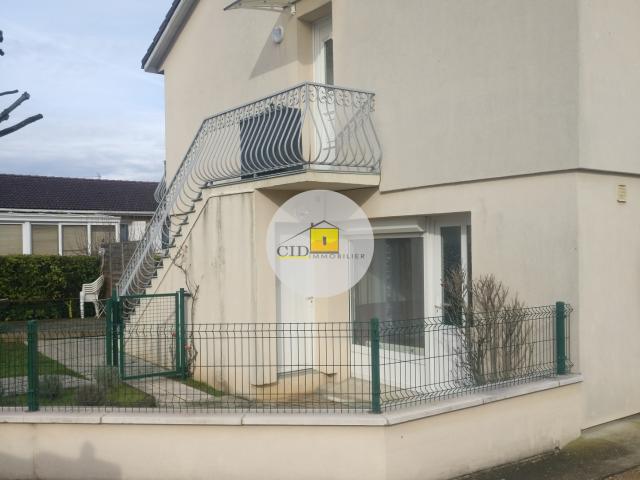 Bel appartement T2 meublé avec garage