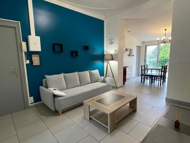 BEL APPARTEMENT T2 MEUBLÉ AVEC TERRASSE ET JARDIN AMIENS SUD TOUTES CHARGES COMPRISES
