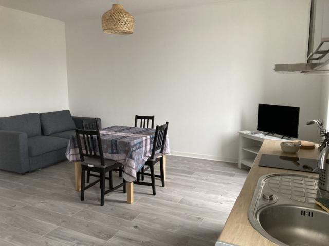 Bel appartement T2 meublé