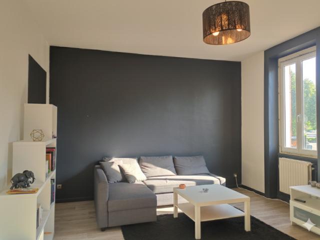 Bel appartement T2 plein centre avec Terrasse et cave