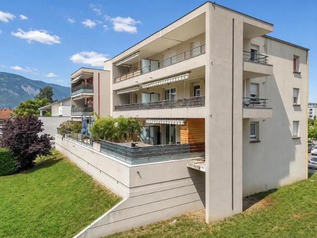 Bel appartement T3 de 63,25 m² avec grande terrasse